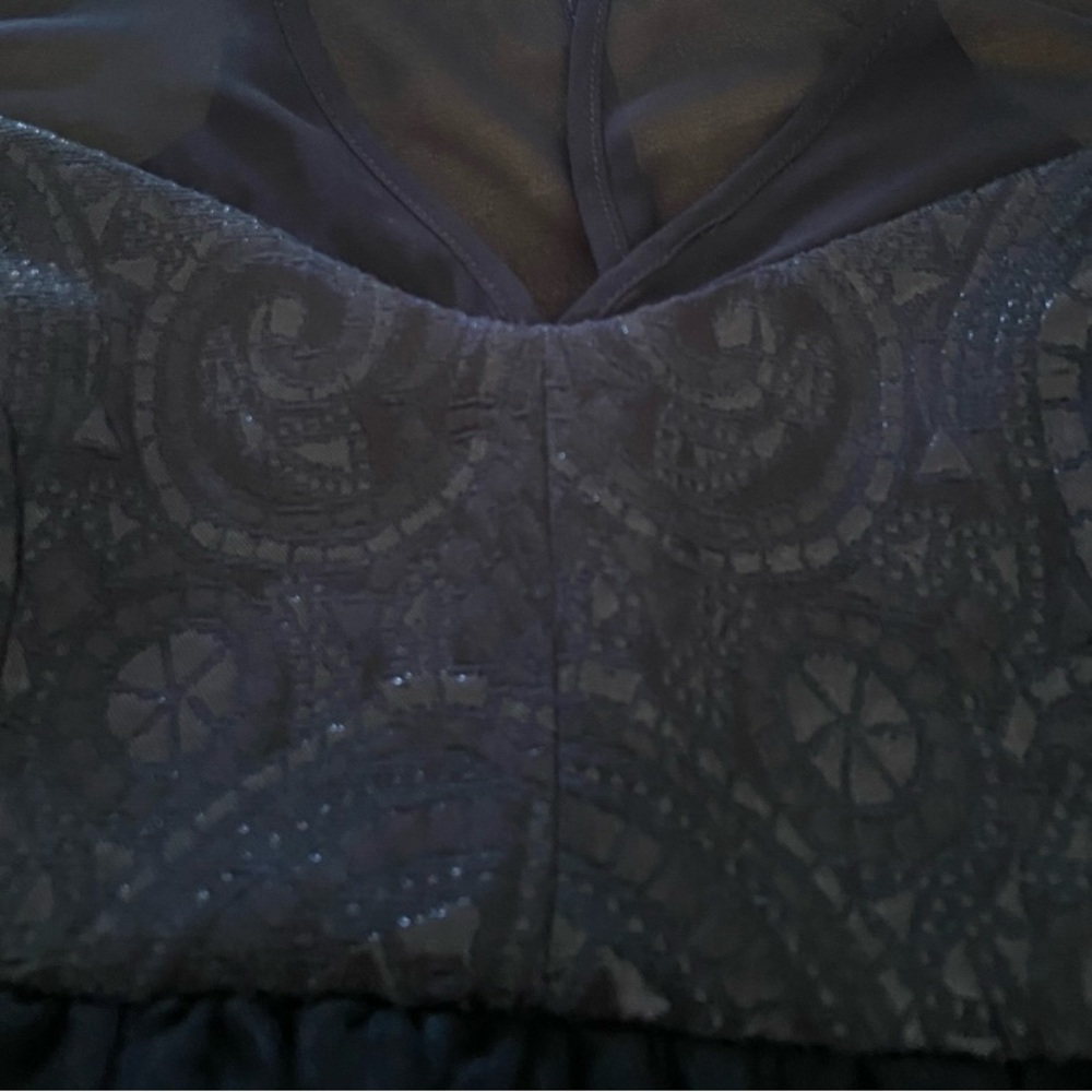 BCBGeneration Black Textured Tulle Sleeveless Dress‎ Mesh Overlay Womens Size 4 - Picture 6 of 6